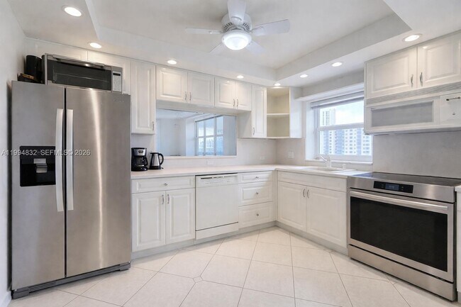 Photo - 3800 S Ocean Dr Unidad 1112A