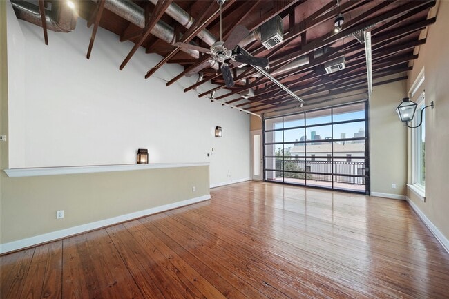 Photo - 1514 Stanford St