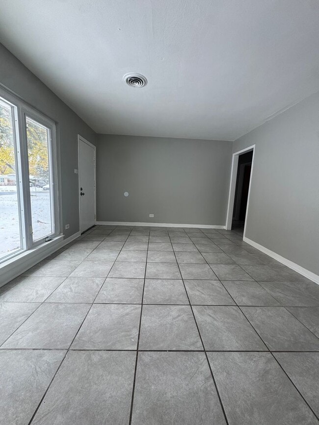 Photo - Don’t miss out on this charming three-bedr...