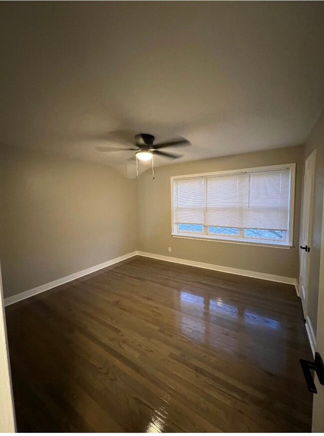 Photo - 2439 169th St