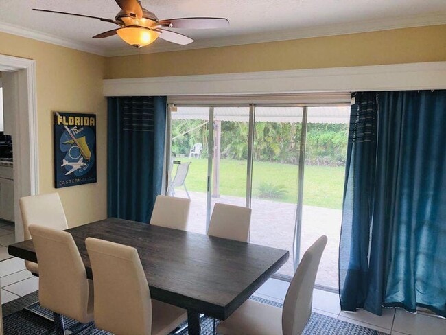 Photo - 235 Fordham Dr