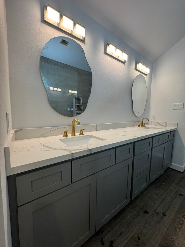 Photo - 2710 Hullsmith Dr Unit 701
