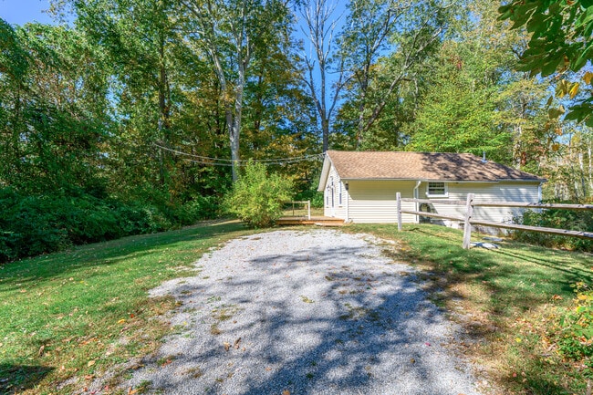 Photo - 83 Picketts Ridge Rd