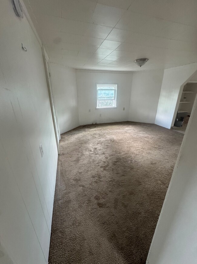 11 Pulver Ave