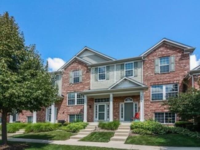 Building Photo - 2452 Emily Ln