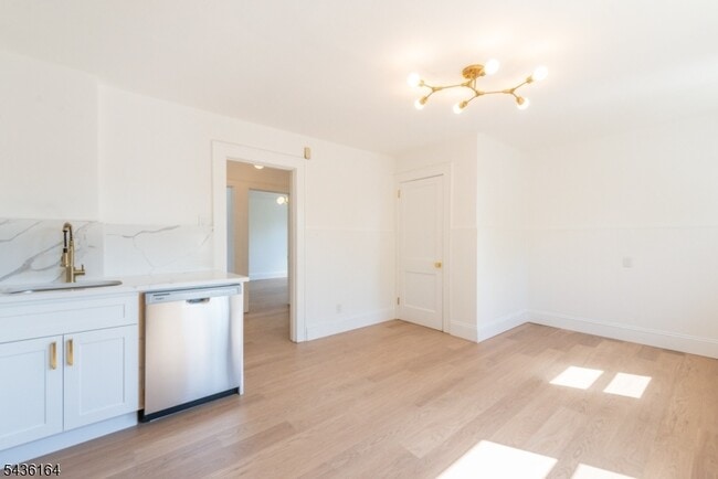 Photo - 88 Hughes St Unit 2