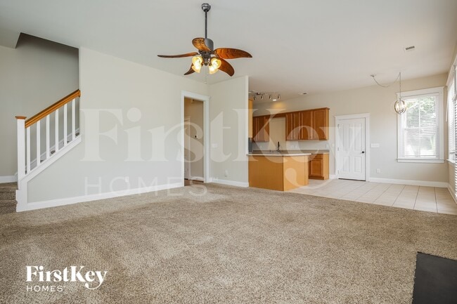 Photo - 228 Silverwood Ln