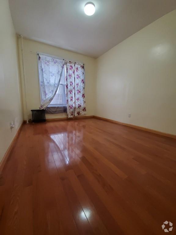 Building Photo - 3 bedroom in Brooklyn NY 11228 Rental