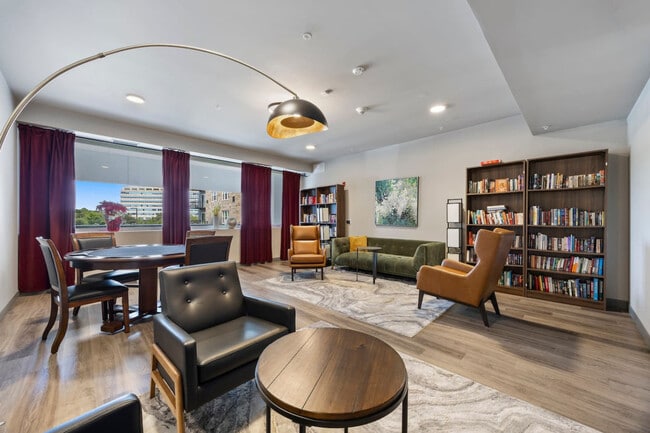 Photo - 28294 Ferry Rd Unidad ID1366987P