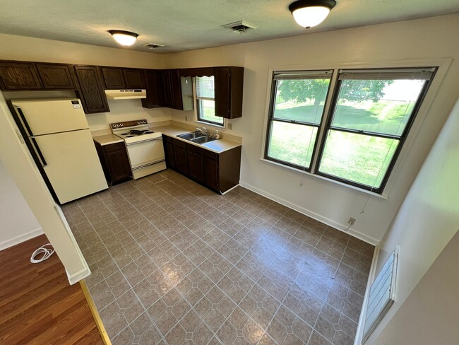 Photo - 139 Stone Mill Rd SW