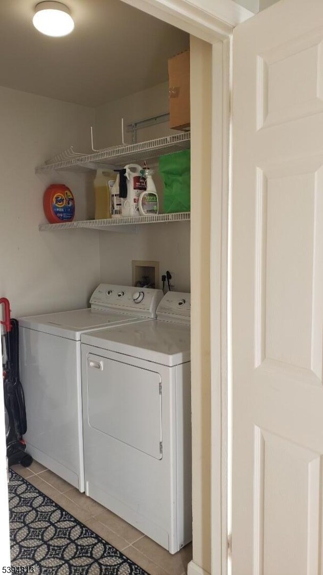 1902 Bayley Ct
