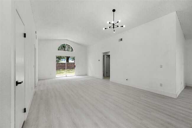 Photo - 2978 Stillwater Dr