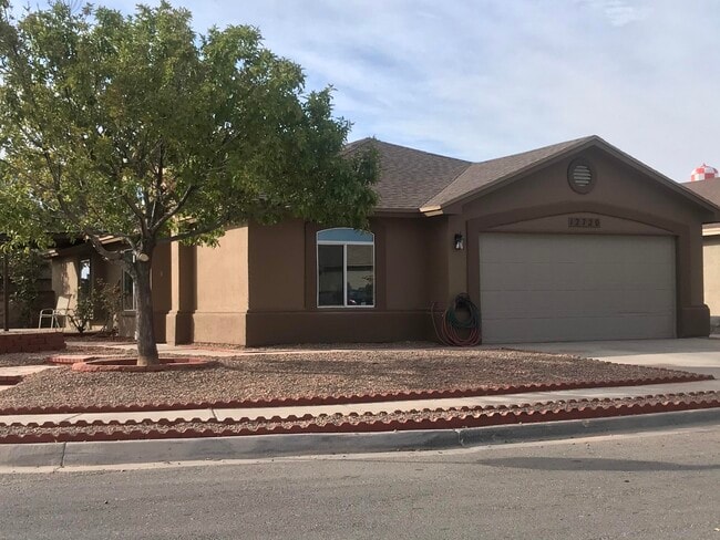 Photo - 12720 Lorenzo Frias Ct