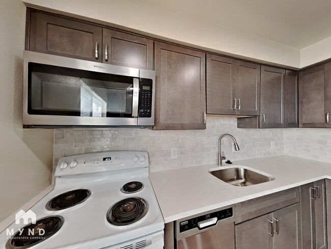 Photo - 2516 I St Unit 7