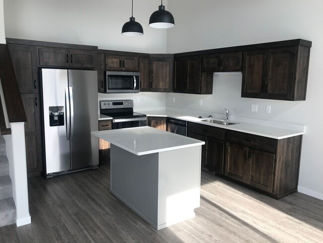 Photo - 3 Bed 3 Bath Twin Home