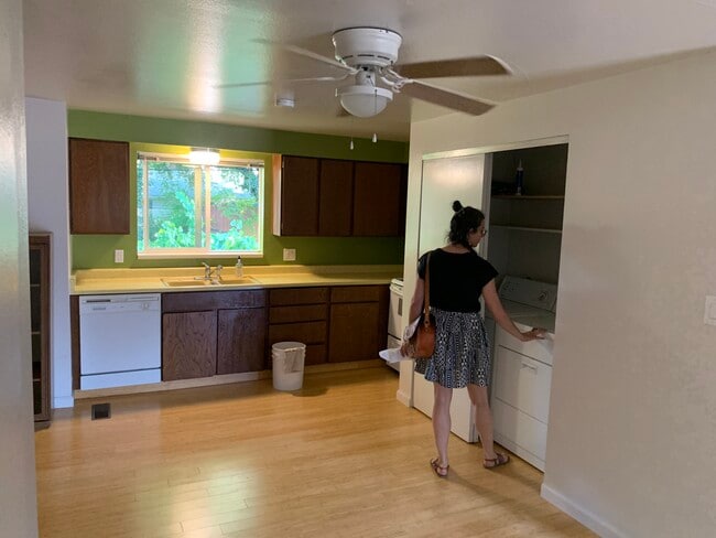 Photo - 1230 S Arlington Ave Unit 1227