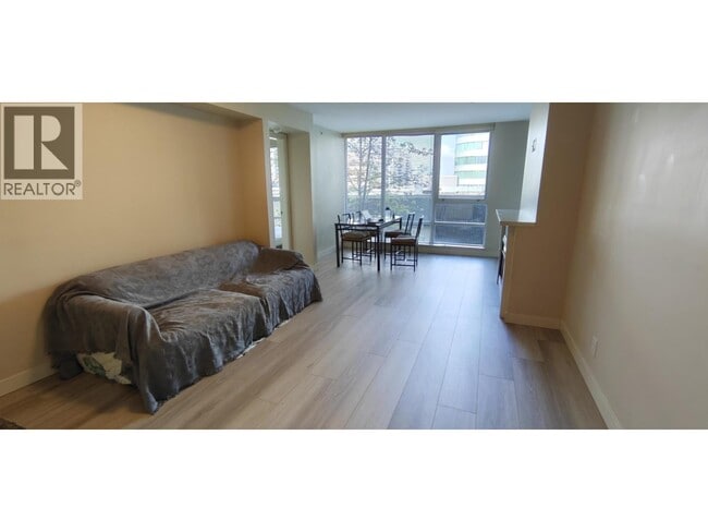 Photo - 6068 No. 3 Road Unit 710