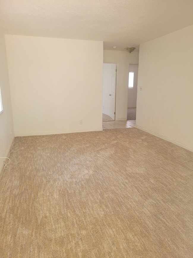 Photo - 3 Bedroom home conveniently located in the heart of Merced
