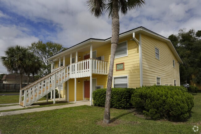 Photo - Magnolia Point