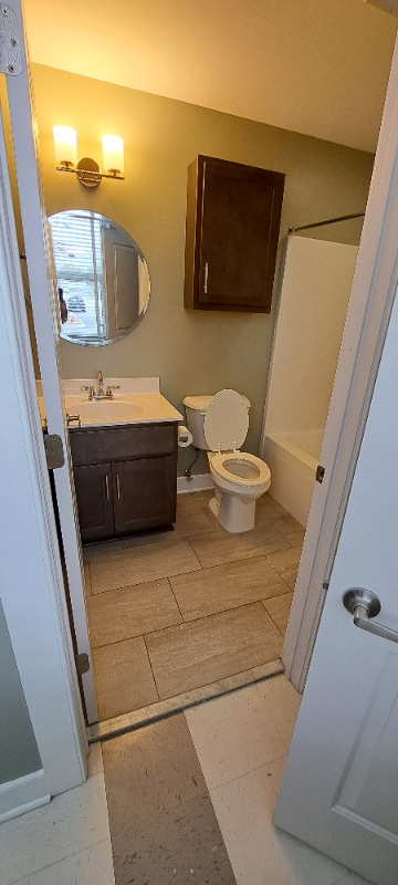 Photo - 200 Claremont Ave Unidad 212