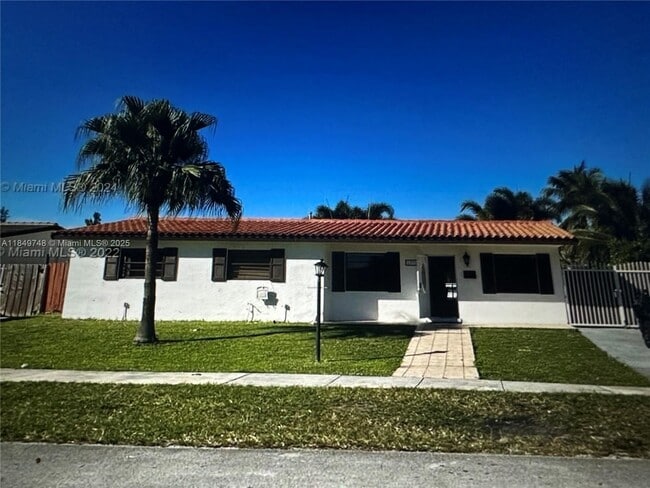 Building Photo - 18310 NW 85th Ave Rental