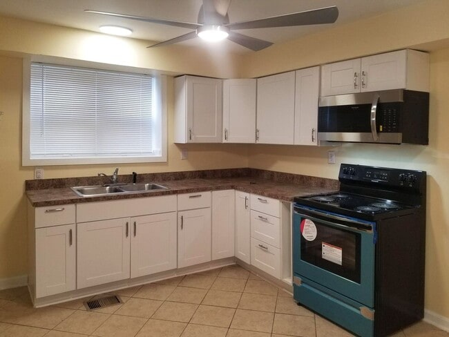 Photo - Historic 2 BR House! Bonus Room, W/D Hooku...