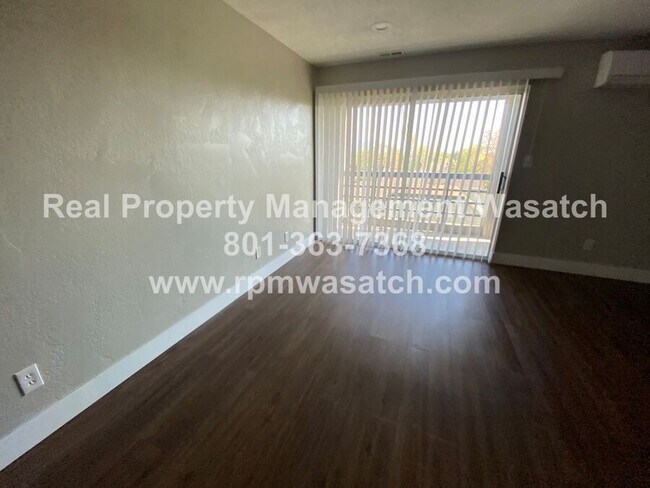 Photo - 207 S 600 E Unidad #4A