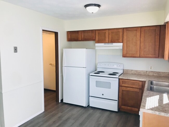 236 E Buena Vista St