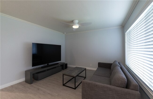 Photo - 19772 Cambridge Ln