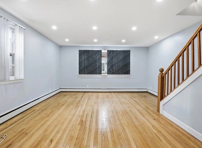 Photo - 305 N Terrace Ave