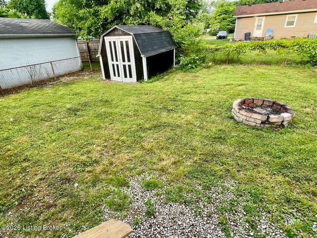 Photo - 9207 Fenmore Ave