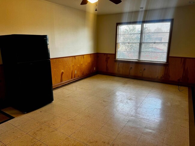 Photo - 4100 Emerson St