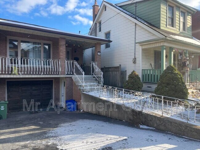 Photo - 30 William St Unit Upper Suite