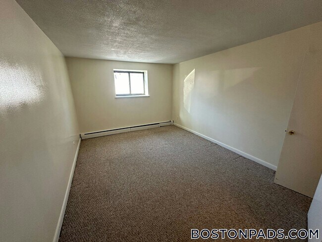 Photo - 66 Homer Ave Unidad 105