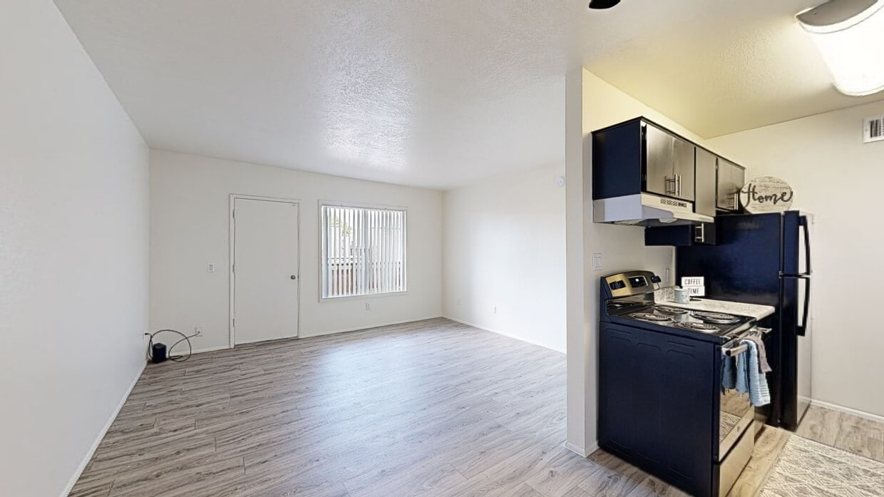 Photo - Fox Point Apartments