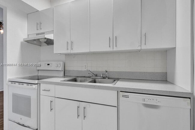 Photo - 1251 NE 108th St Unit 411