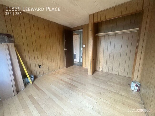 Photo - 11829 Leeward Pl