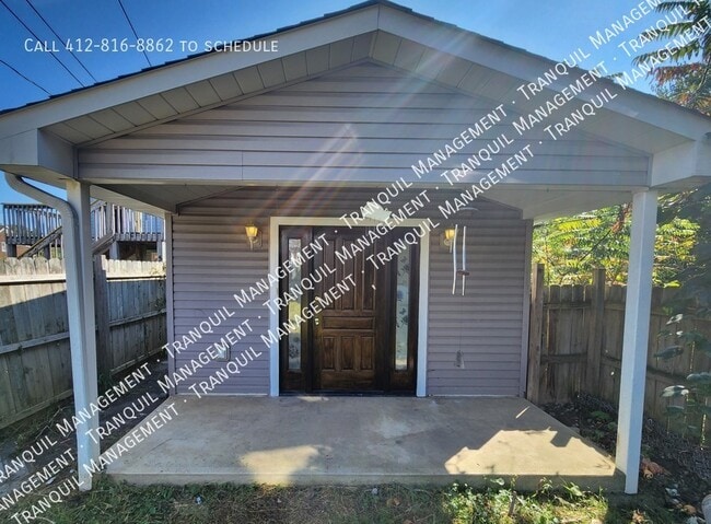 Photo - 542 Reed St