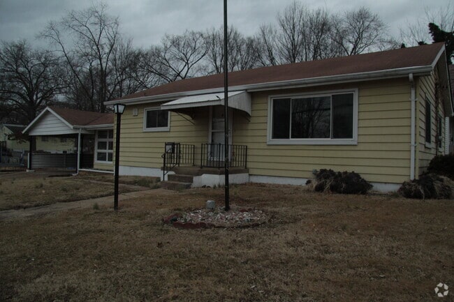 Building Photo - 7837 Elton St Rental