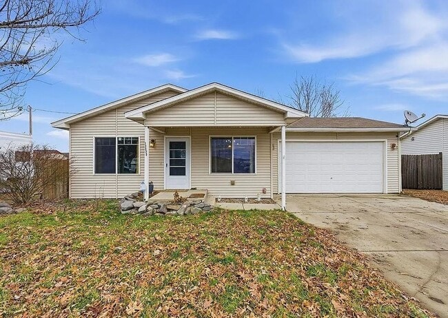 Building Photo - Charming 3 Bed, 1 Bath House in Airway Heights!
