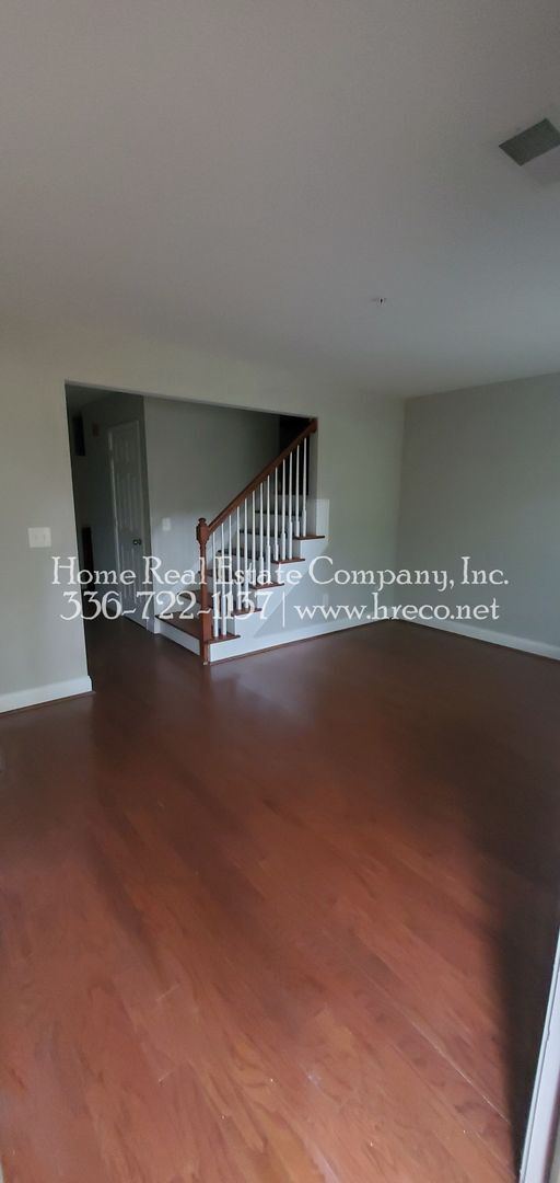 1445 Brookwood Dr