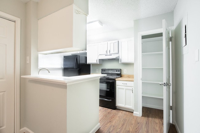 Photo - Callaghan Heights Apartments