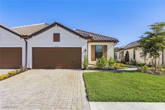 Photo - 15637 Gavello St