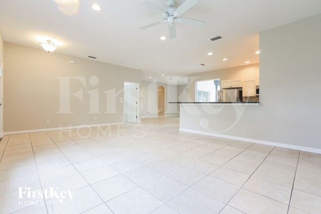 Photo - 4511 Jaslo Ave