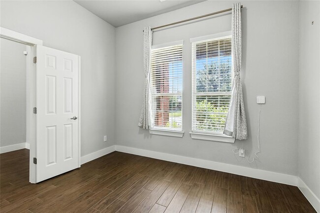 Photo - 3500 Winter Wren Way