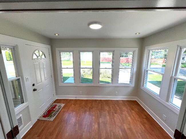 Photo - 109 N William St Unidad 1