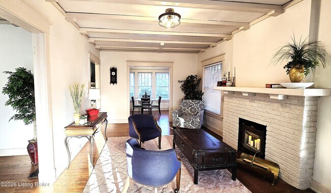 Photo - 1375 S 1st St