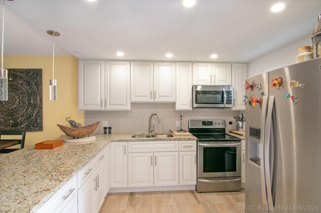 Photo - 2812 Garden Dr S Unit 101