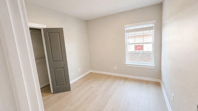 Photo - 315 NW Arlington Ave