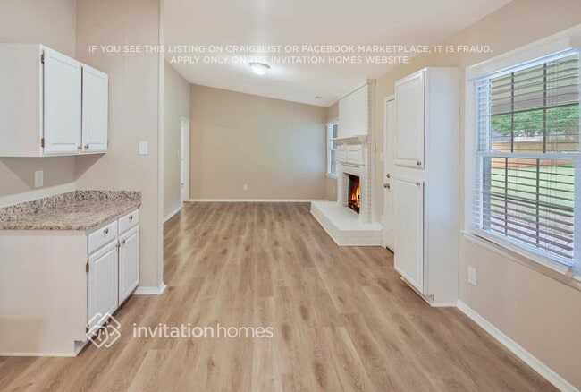 Photo - 214 Armstrong Dr